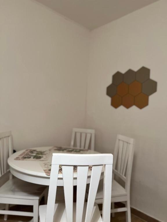 Blue Courtyard Not Valid Apartment Bari Exterior photo